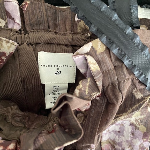 NWOT Brock Collection X H&M, Floral Ribbon Tie Up Top (Small) - Picture 8 of 8